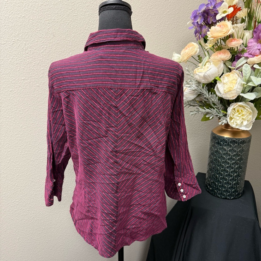 Pink Metallic Stripe Button-Down Shirt L | Quizz Again Stretch Top - Picture 3 of 8